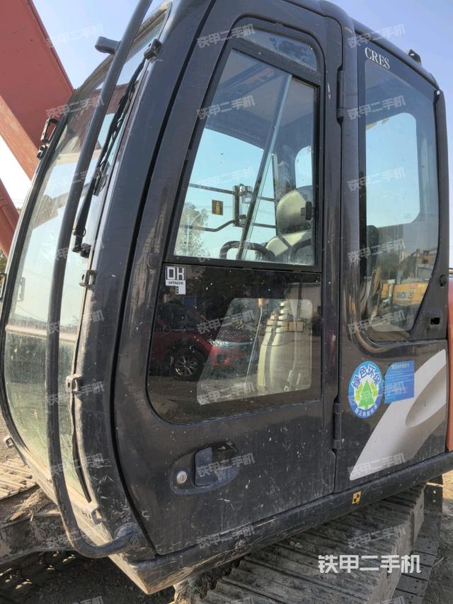 ?駕駛室正側(cè)(駕駛室部分) ?駕駛室正側(cè)(駕駛室部分)