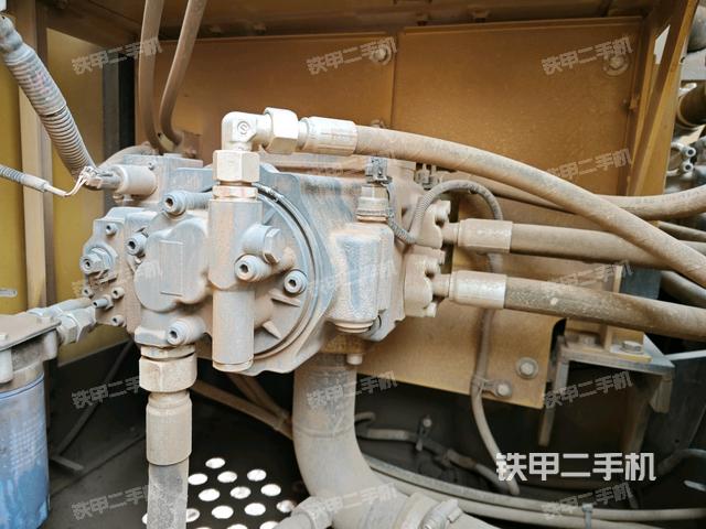 液壓泵室（大件艙室）