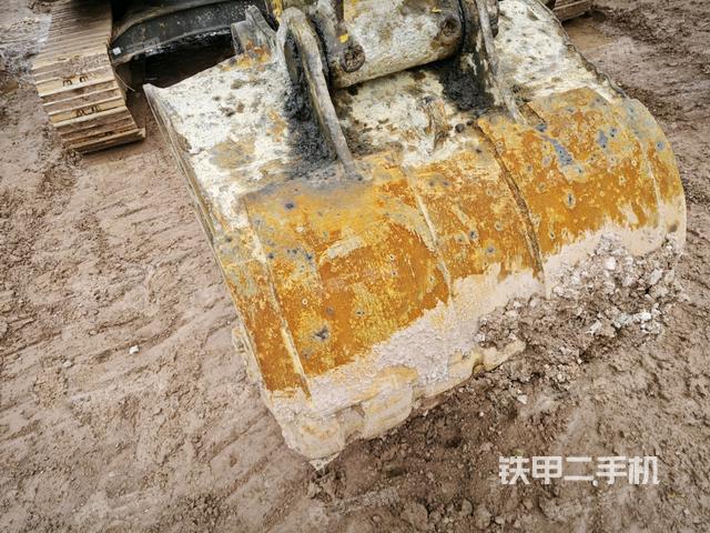 鏟斗45度（工作和回轉(zhuǎn)裝置）