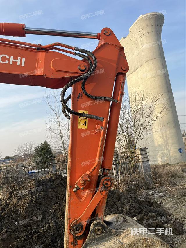 小臂整體右前（工作和回轉(zhuǎn)裝置）