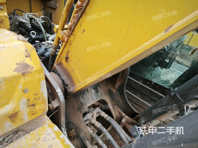 大臂根部?斜視（工作和回轉(zhuǎn)裝置）