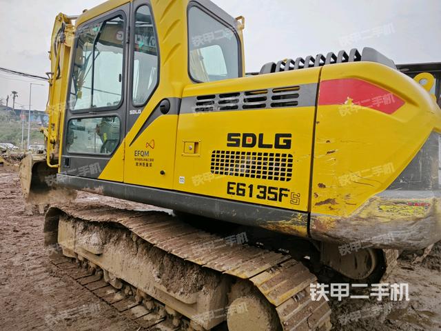 左后45（整機外觀）