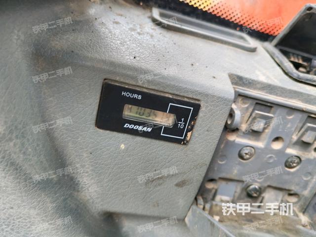 小時表(駕駛室部分) 小時表(駕駛室部分)