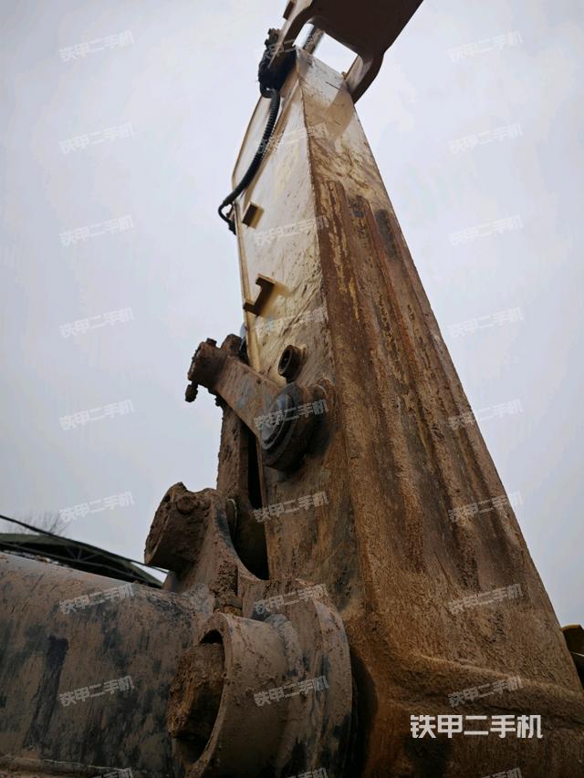 小臂整體左后（工作和回轉(zhuǎn)裝置）