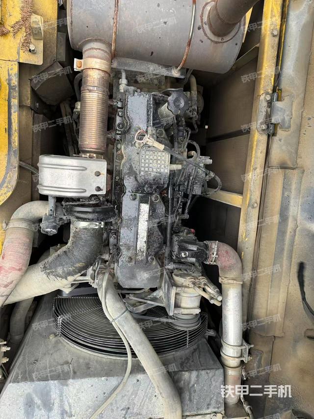 发动机整体俯视（整机外观）