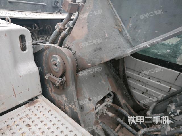 大臂根部?斜視（工作和回轉(zhuǎn)裝置）