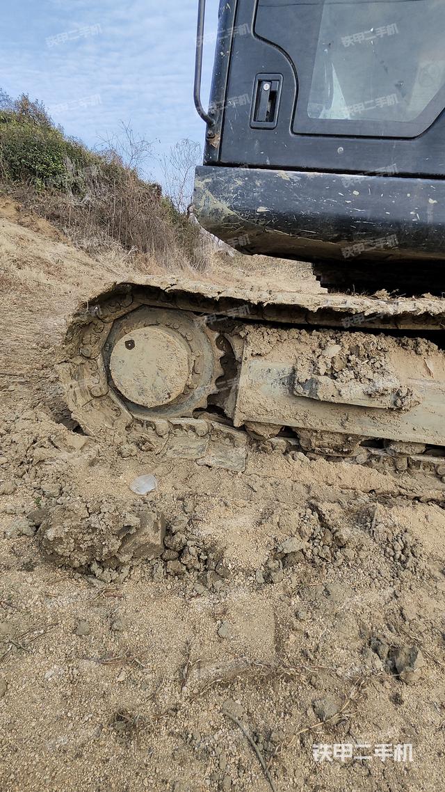 单侧履带整体（整机外观）