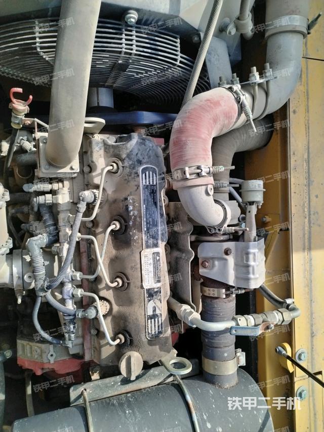 氣門室蓋螺絲特寫（上車部件）