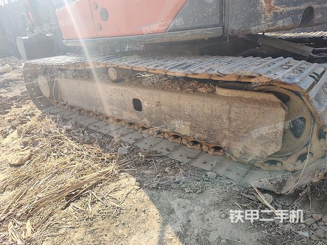 单侧履带整体（整机外观）