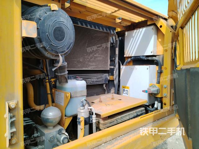 散熱器正面（大件艙室）