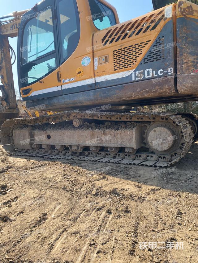 單側(cè)履帶整體（整機外觀）