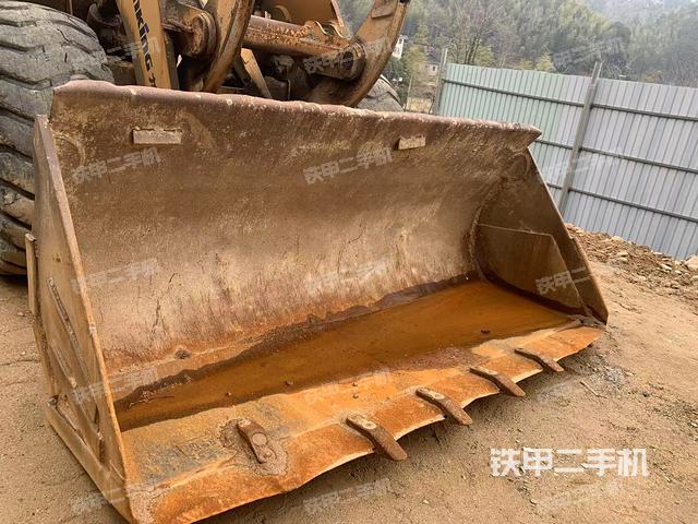 工作裝置整體（整機(jī)外觀及大件）