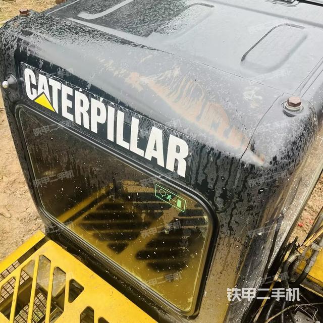 駕駛室頂部（整機(jī)外觀）