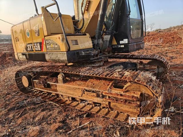 单侧履带整体（整机外观）