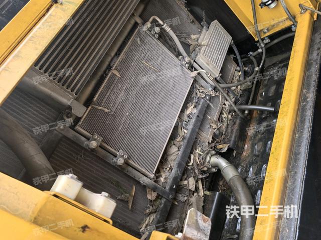液壓泵室(大件艙室) 液壓泵室(大件艙室)