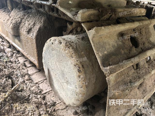 左側(cè)行走馬達(dá)蓋板(行走機(jī)構(gòu)) 左側(cè)行走馬達(dá)蓋板(行走機(jī)構(gòu))