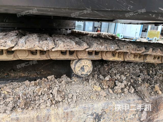 左側(cè)履帶整體?（行走機構）