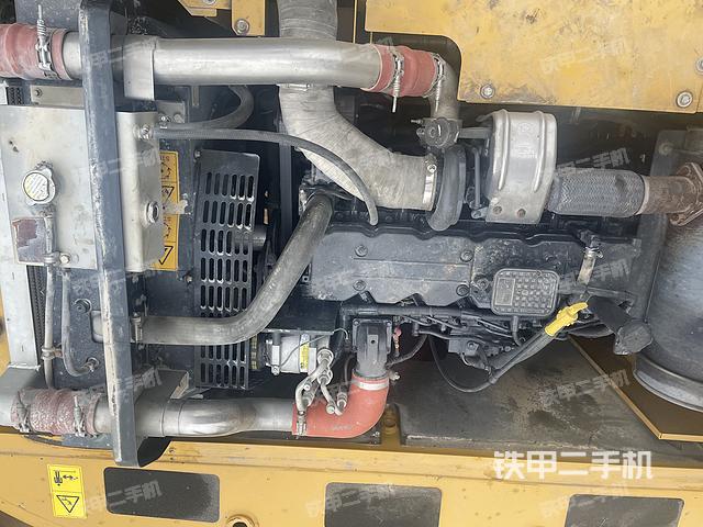 发动机整体俯视（整机外观）