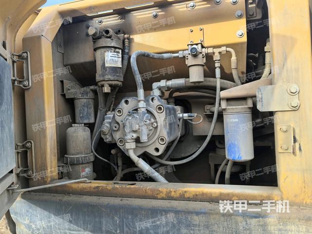 液壓泵室(大件艙室) 液壓泵室(大件艙室)