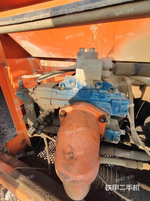 液壓泵室（大件艙室）