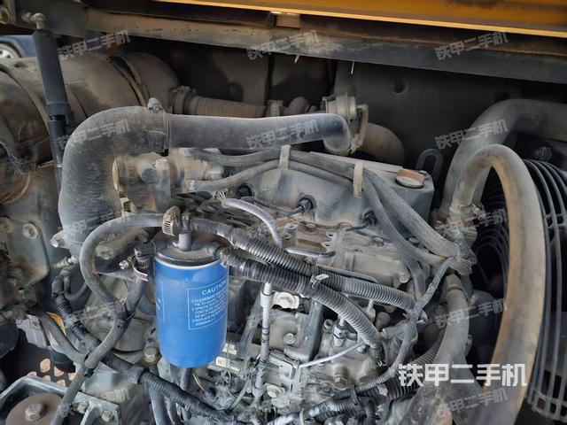 發(fā)動(dòng)機(jī)整體俯視(整機(jī)外觀) 發(fā)動(dòng)機(jī)整體俯視(整機(jī)外觀)