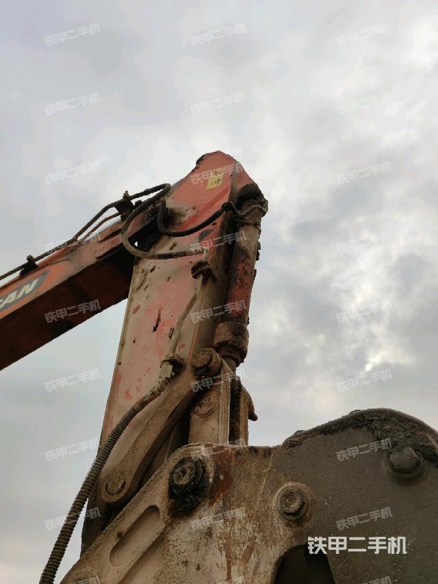 小臂整體右前（工作和回轉(zhuǎn)裝置）