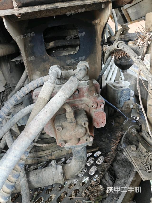 液压泵室（大件舱室）