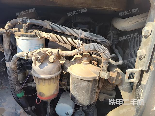 發(fā)動(dòng)機(jī)整體俯視(整機(jī)外觀) 發(fā)動(dòng)機(jī)整體俯視(整機(jī)外觀)