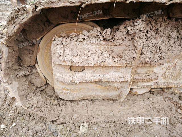 右導向輪（行走機構(gòu)）