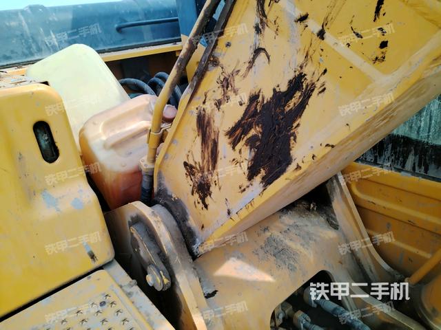 大臂根部?斜視（工作和回轉(zhuǎn)裝置）