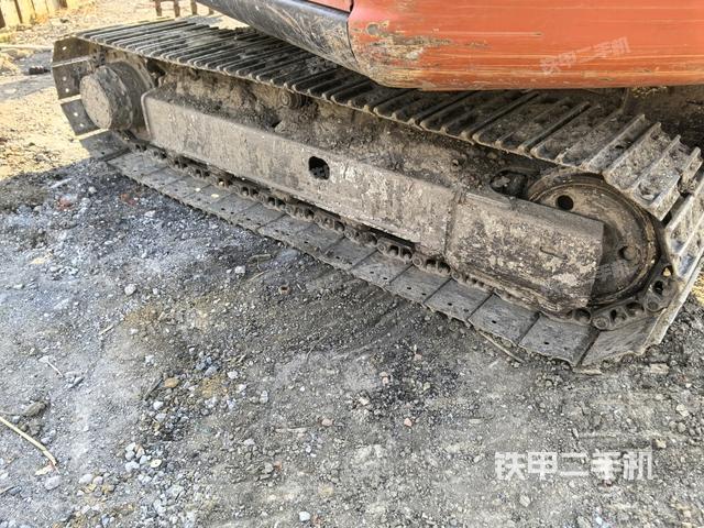 左側(cè)履帶整體?(行走機(jī)構(gòu)) 左側(cè)履帶整體?(行走機(jī)構(gòu))
