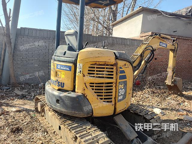 整機(jī)右后45°(整機(jī)外觀) 整機(jī)右后45°(整機(jī)外觀)