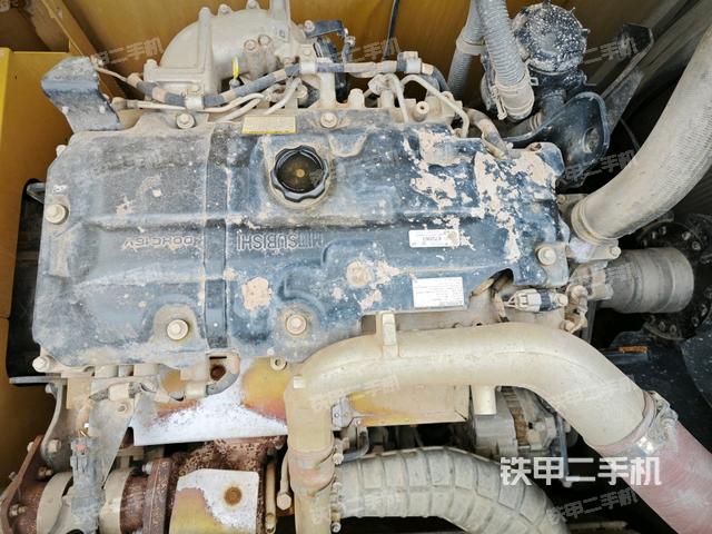 氣門室蓋螺絲特寫（上車部件）