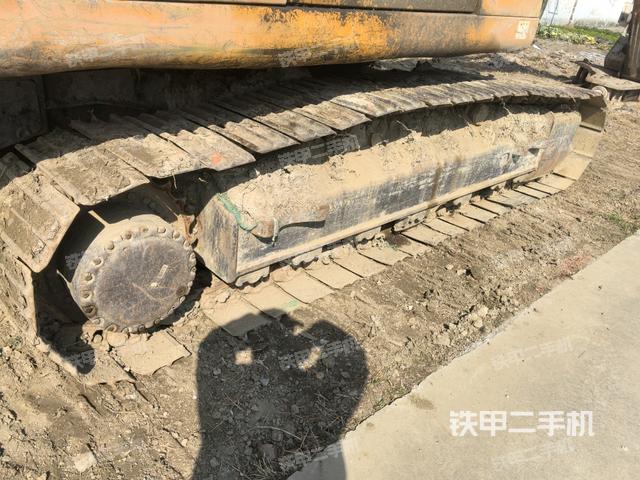 左導(dǎo)向輪（行走機(jī)構(gòu)）