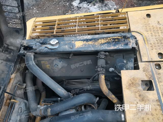 水箱+風(fēng)扇特寫(上車部件) 水箱+風(fēng)扇特寫(上車部件)