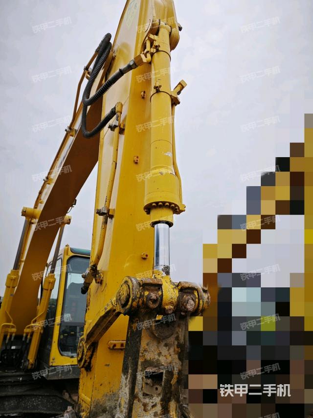 小臂整體右前（工作和回轉(zhuǎn)裝置）