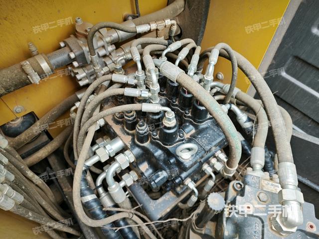 分配閥（上車部件）