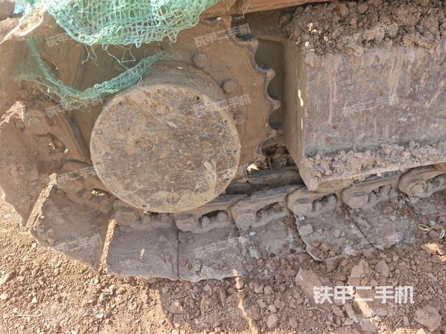 右驅(qū)動(dòng)輪（行走機(jī)構(gòu)）