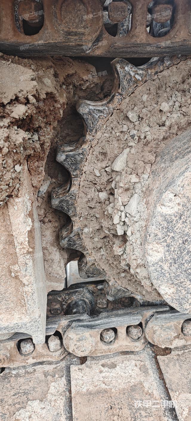 单侧履带整体（整机外观）