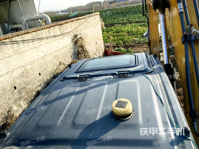 駕駛室頂部俯視(上車(chē)部件) 駕駛室頂部俯視(上車(chē)部件)