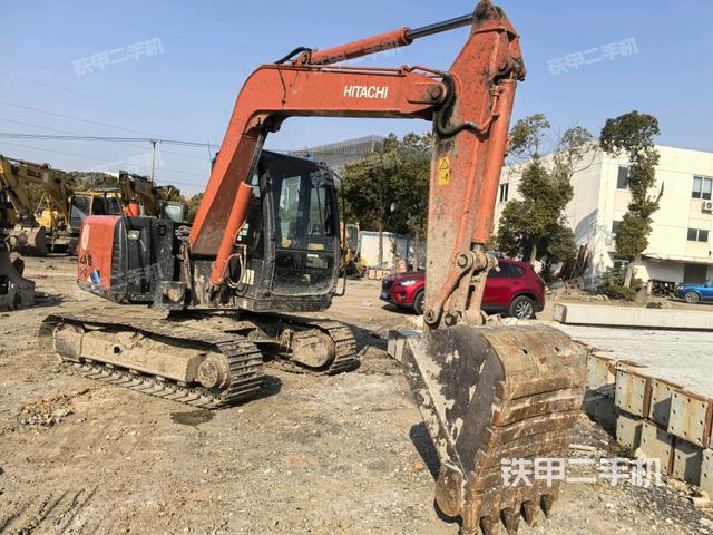 右前45(整機(jī)外觀) 右前45(整機(jī)外觀)