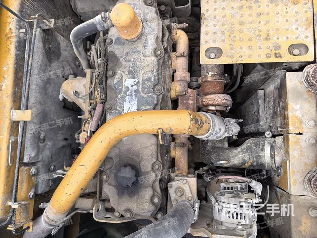 發(fā)動(dòng)機(jī)整體俯視（整機(jī)外觀）