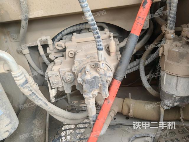 液壓泵室(大件艙室) 液壓泵室(大件艙室)