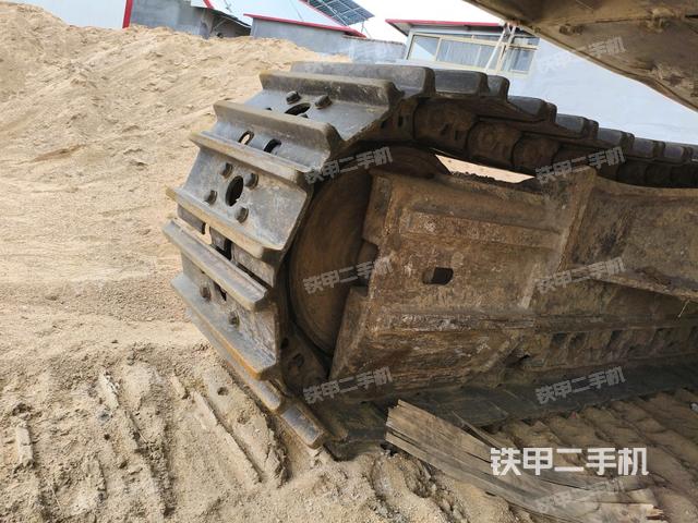 左側(cè)行走馬達(dá)蓋板（行走機(jī)構(gòu)）