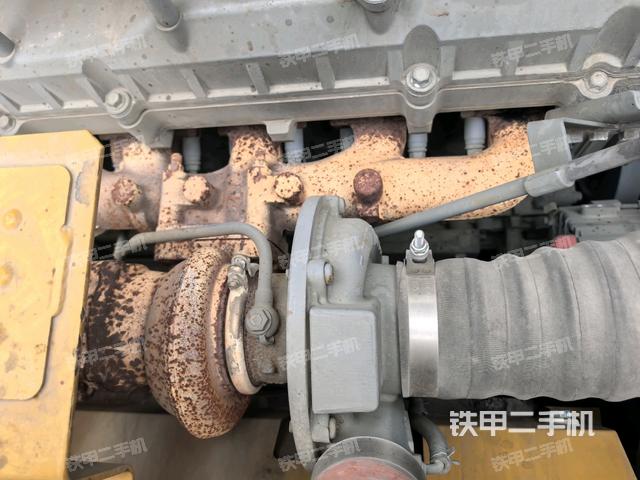 氣門室蓋螺絲特寫(上車部件) 氣門室蓋螺絲特寫(上車部件)