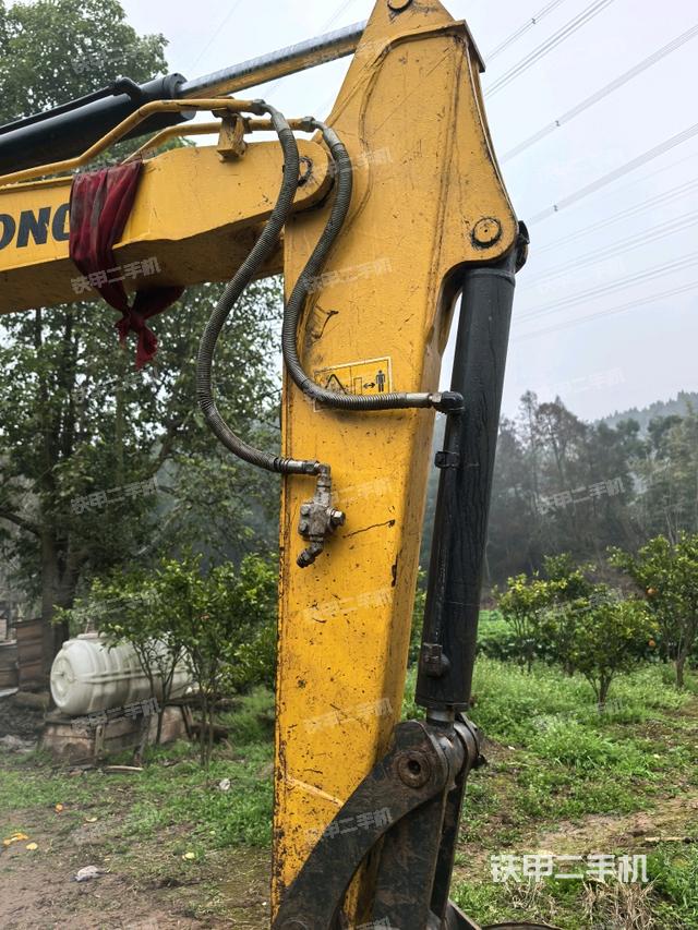 小臂整體右前（工作和回轉(zhuǎn)裝置）