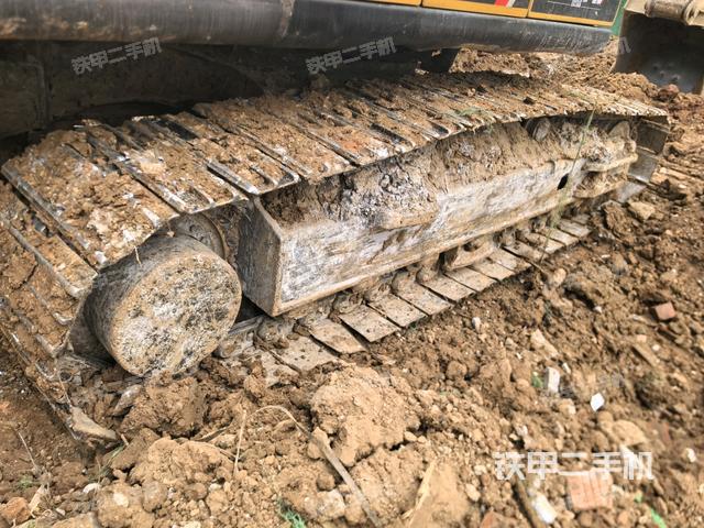 右側(cè)履帶整體（行走機(jī)構(gòu)）