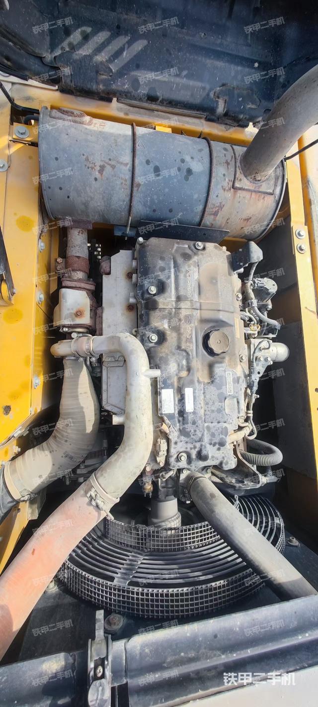 发动机整体俯视（整机外观）