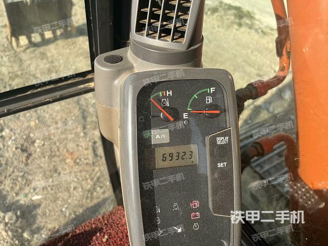 小時(shí)表（駕駛室部分）