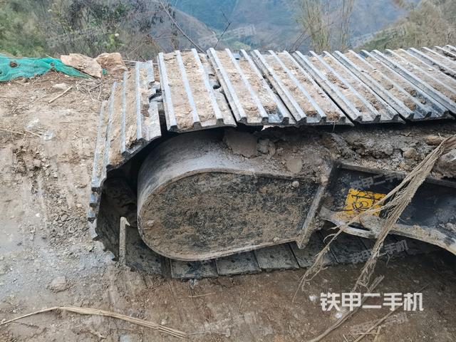 右側(cè)行走馬達(dá)蓋板（行走機(jī)構(gòu)）